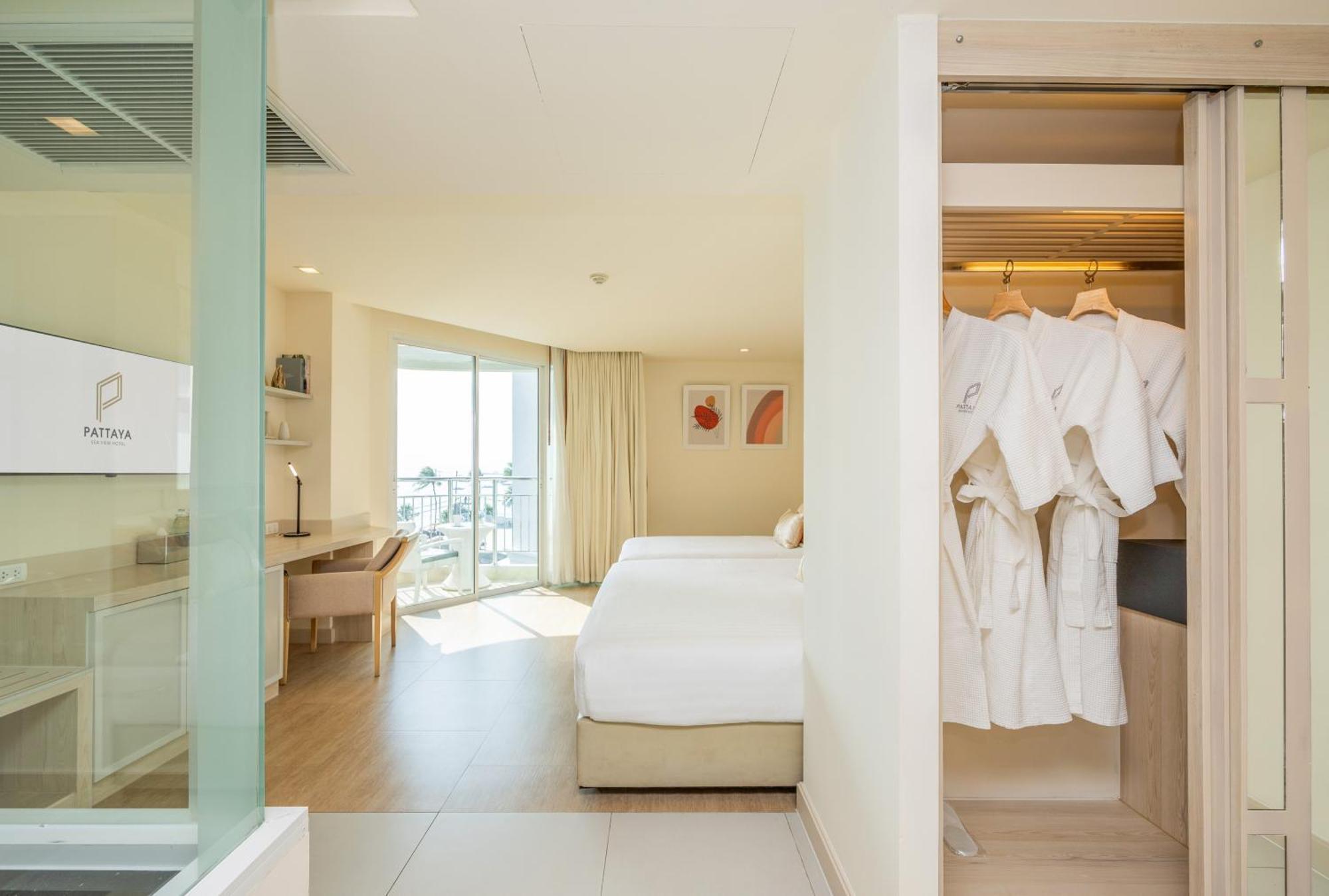 Pattaya Sea View Hotel - Sha Extra Plus Zimmer foto