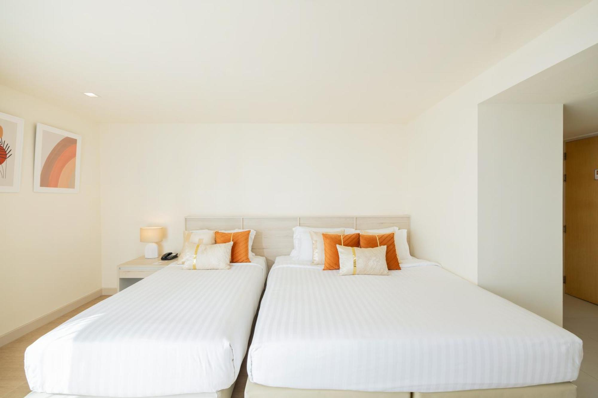 Pattaya Sea View Hotel - Sha Extra Plus Zimmer foto