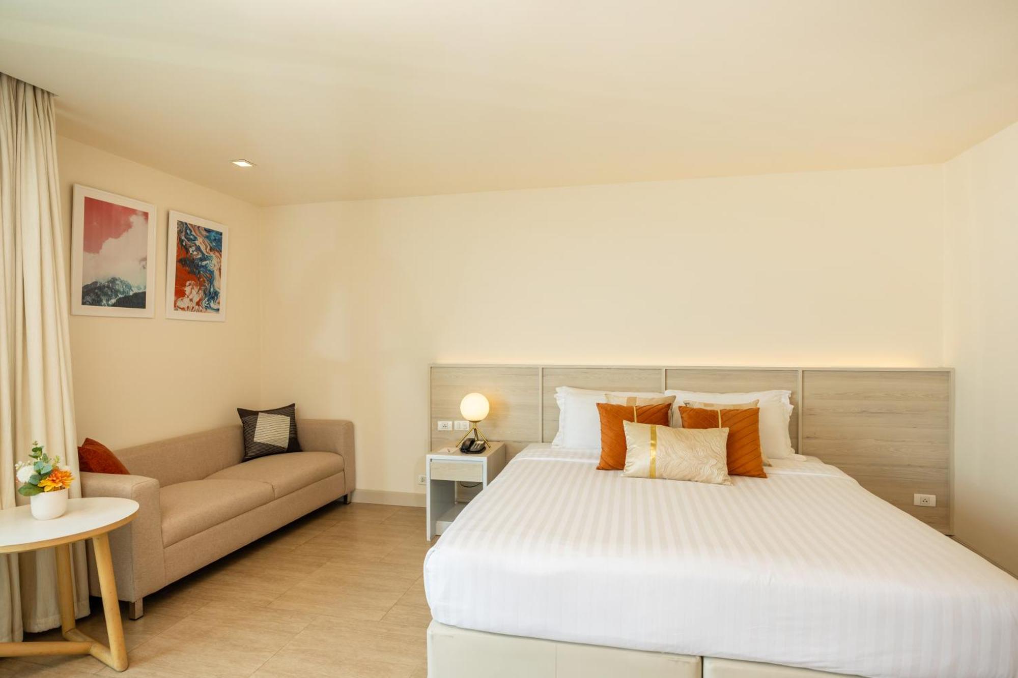 Pattaya Sea View Hotel - Sha Extra Plus Zimmer foto